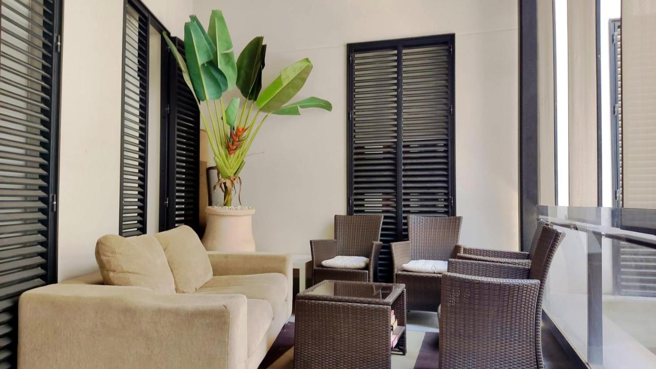 Selecta Elegante Apartamento Con Patio En Centro Historico Sewilla Zewnętrze zdjęcie