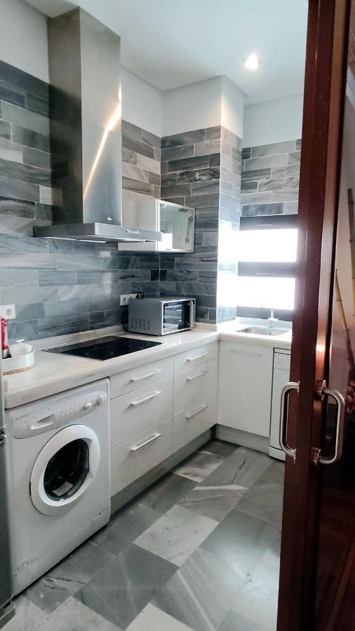 Selecta Elegante Apartamento Con Patio En Centro Historico Sewilla Zewnętrze zdjęcie
